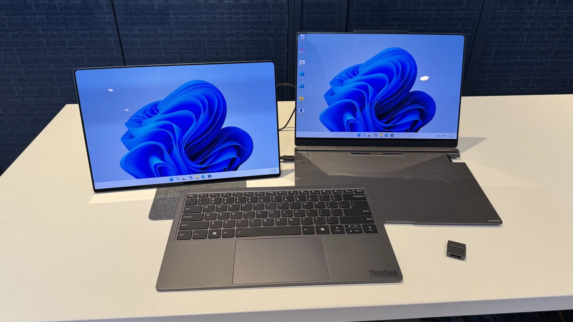 ThinkPad Modular AI PC Concept